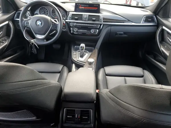 WBA8D9C56JEB35605 2018 BMW 3ER - Image 8
