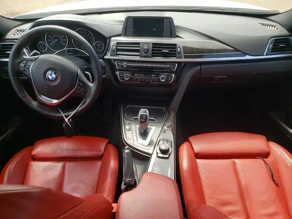 WBA8D9C56JEB35832 2018 BMW 3ER - Image 8