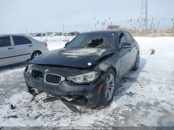 WBA8D9C56JEM35139 2018 BMW 3ER - Image 2