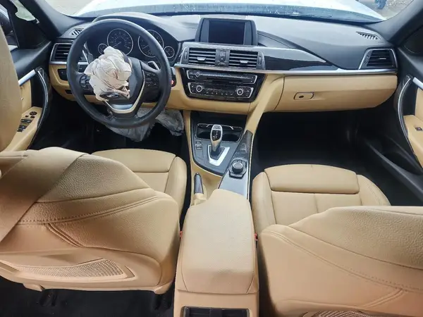 WBA8D9C57JEB35175 2018 BMW 3ER - Image 8
