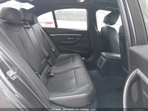 WBA8D9C57JEM32024 2018 BMW 3ER - Image 8