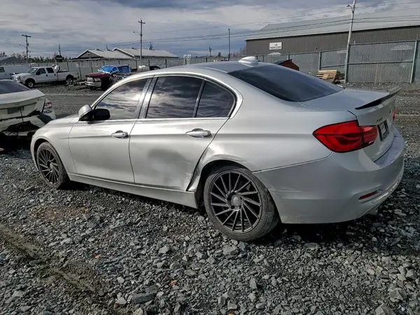 WBA8D9C58HK678219 2017 BMW 3ER - Image 2