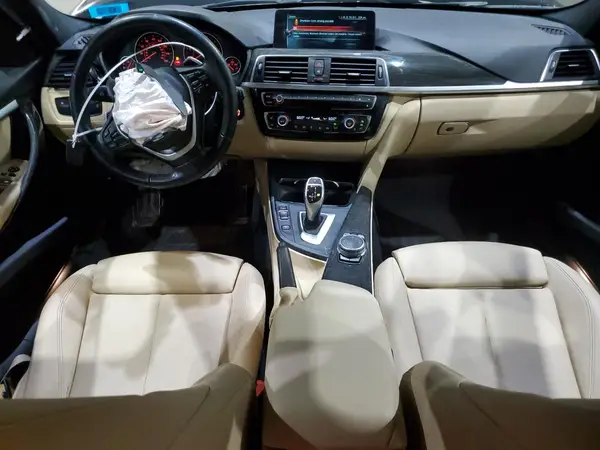 WBA8D9C58HK894118 2017 BMW 3ER - Image 8