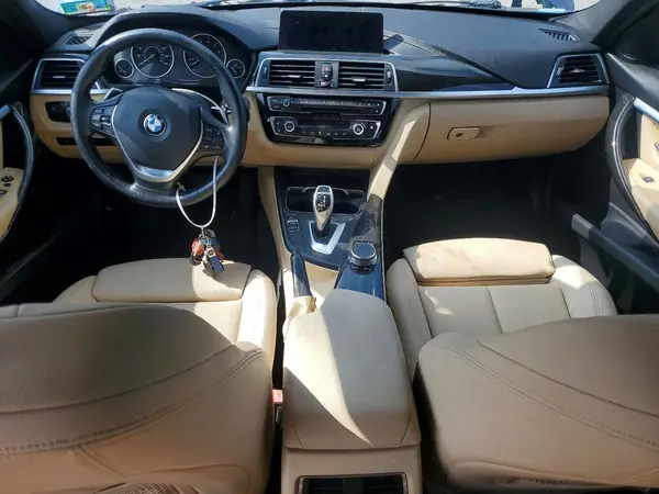 WBA8D9C58JEM32467 2018 BMW 3ER - Image 8