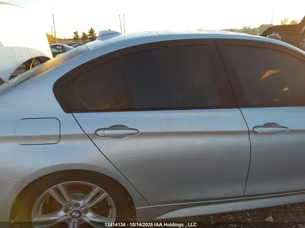 WBA8D9C58JEM33506 2018 BMW 3ER - Image 8