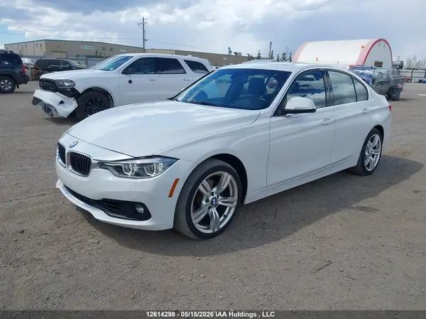 WBA8D9C59HA003534 2017 BMW 3ER - Image 2