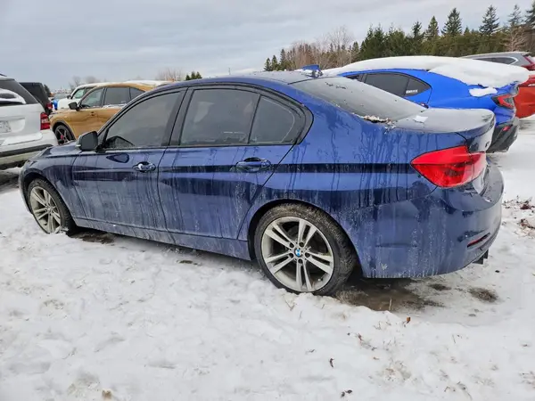 WBA8D9C59JA013860 2018 BMW 3ER - Image 2