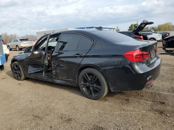 WBA8D9C59JA013972 2018 BMW 3ER - Image 2