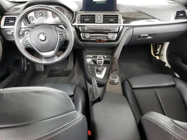 WBA8D9C59JEM32574 2018 BMW 3ER - Image 8