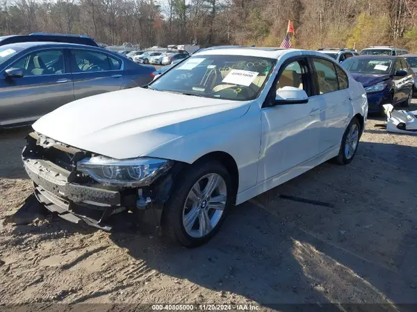 WBA8D9C59JEM34065 2018 BMW 3ER - Image 2