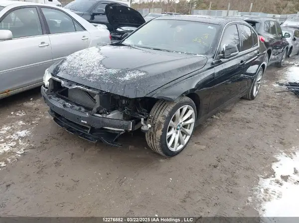 WBA8D9C5XHK677752 2017 BMW 3ER - Image 2