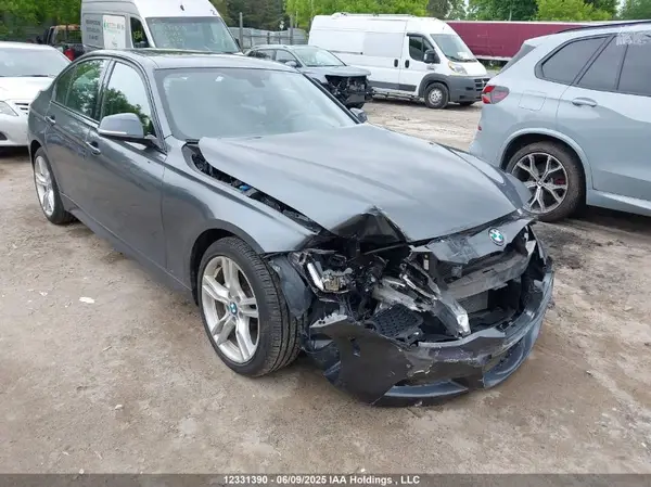 WBA8D9C5XJA614596 2018 BMW 3ER - Image 1