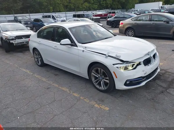 WBA8D9C5XJA615246 2018 BMW 3ER - Image 1