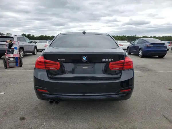 2018 BMW 3 Series COPART lot 69171365 auction photo 6