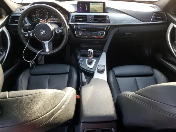WBA8D9C5XJEM31580 2018 BMW 3ER - Image 8