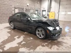 WBA8D9C5XJEM32132 2018 BMW 3ER