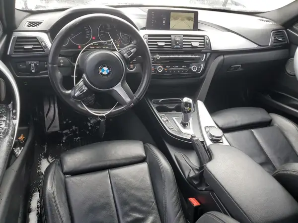 WBA8D9C5XJEM32826 2018 BMW 3ER - Image 8