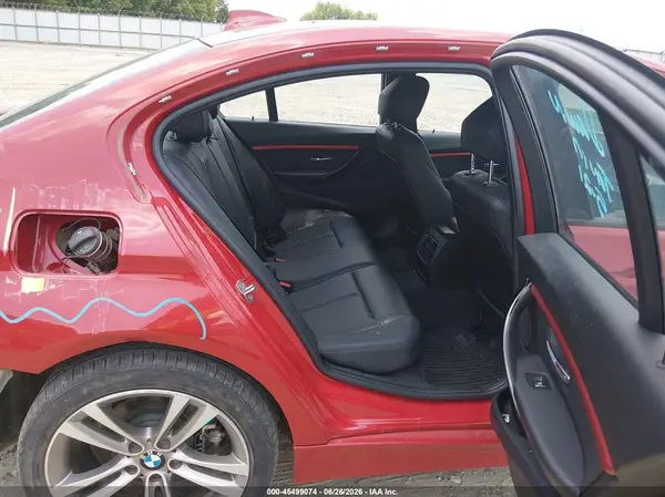 WBA8D9C5XJEM34155 2018 BMW 3ER - Image 8