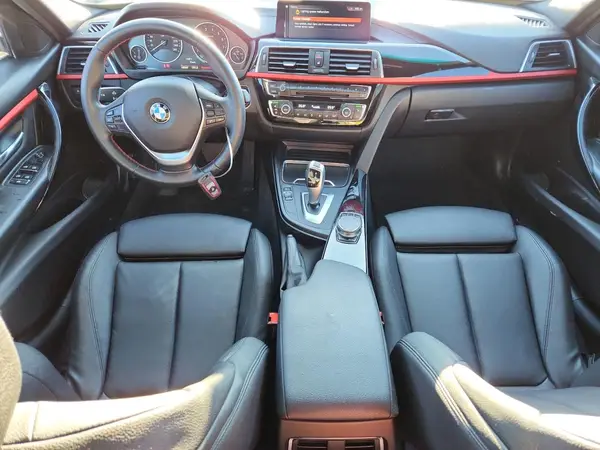 WBA8D9C5XJEM34477 2018 BMW 3ER - Image 8