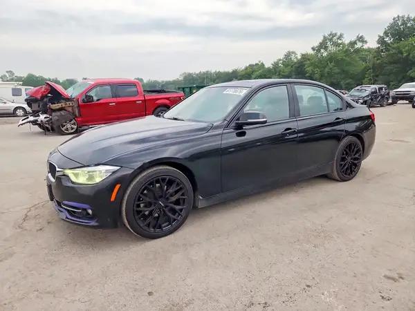 WBA8D9C5XJEM34527 2018 BMW 3ER - Image 1