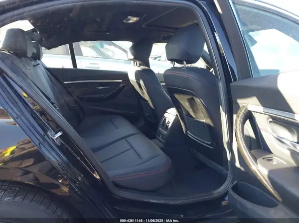 WBA8D9G30HNU61870 2017 BMW 3ER - Image 8