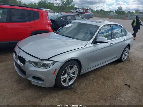 WBA8D9G30HNU61948 2017 BMW 3ER - Image 2