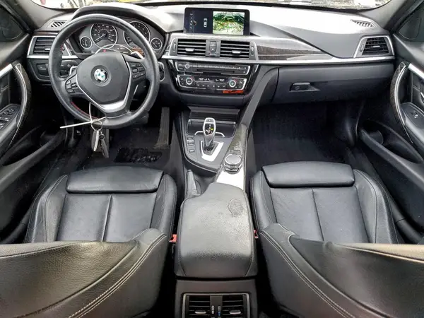 WBA8D9G30HNU61982 2017 BMW 3ER - Image 8