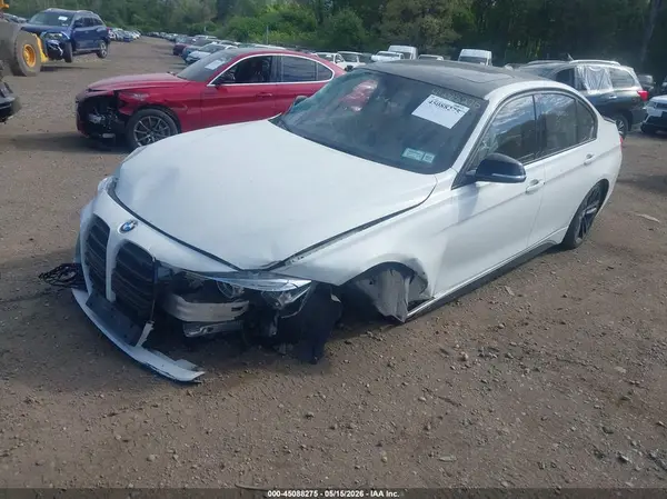 WBA8D9G30HNU62176 2017 BMW 3ER - Image 2