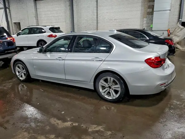 WBA8D9G30HNU62503 2017 BMW 3ER - Image 2