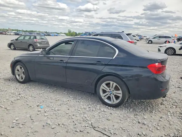 WBA8D9G30HNU63957 2017 BMW 3ER - Image 2