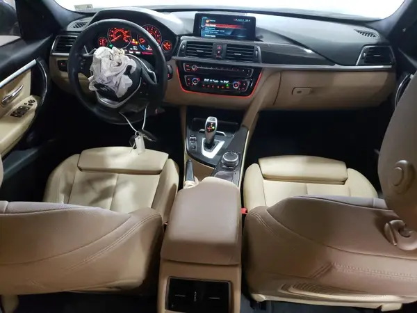 WBA8D9G30HNU65773 2017 BMW 3ER - Image 8