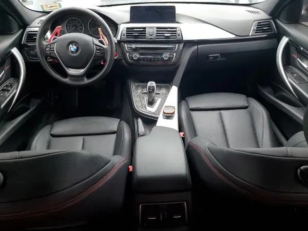 WBA8D9G31HNU64549 2017 BMW 3ER - Image 8