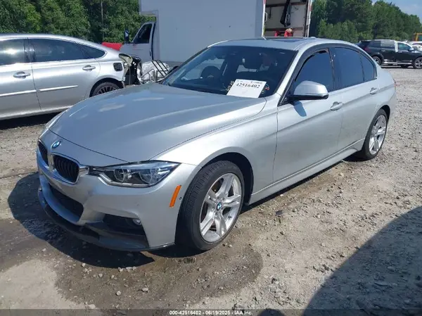 WBA8D9G31HNU65491 2017 BMW 3ER - Image 2