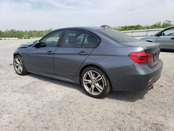 WBA8D9G31HNU66379 2017 BMW 3ER - Image 2