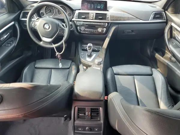 WBA8D9G32HNU62051 2017 BMW 3ER - Image 8