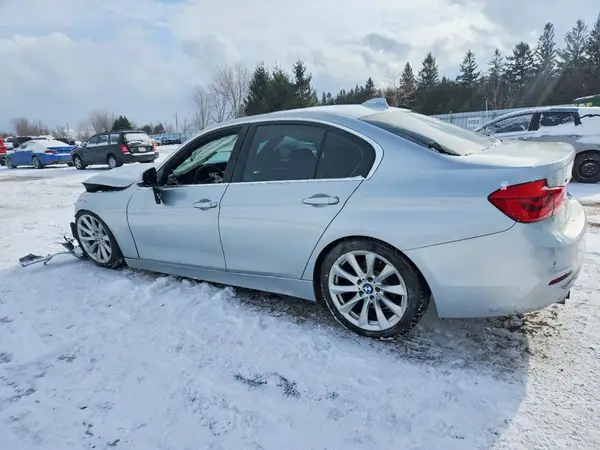 WBA8D9G32HNU65323 2017 BMW 3ER - Image 2