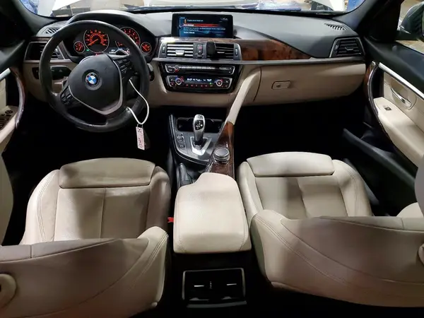 WBA8D9G32HNU66178 2017 BMW 3ER - Image 8