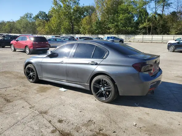 WBA8D9G33HNU62401 2017 BMW 3ER - Image 2