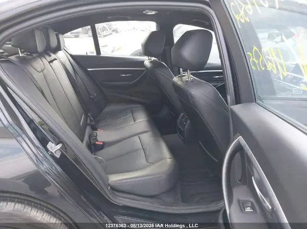 WBA8D9G33HNU62575 2017 BMW 3ER - Image 8