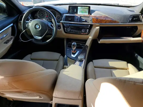 WBA8D9G33HNU63161 2017 BMW 3ER - Image 8