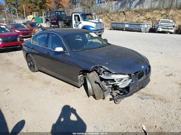 WBA8D9G33HNU63368 2017 BMW 3ER - Image 1