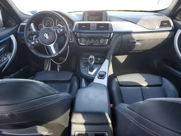 WBA8D9G34HNU62584 2017 BMW 3ER - Image 8