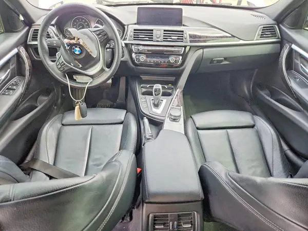 WBA8D9G34HNU65436 2017 BMW 3ER - Image 8