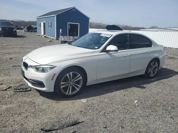 WBA8D9G35HNU61993 2017 BMW 3ER - Image 1