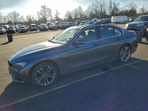WBA8D9G35HNU62996 2017 BMW 3ER - Image 1