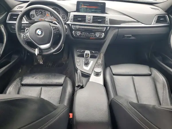 WBA8D9G35HNU65929 2017 BMW 3ER - Image 8