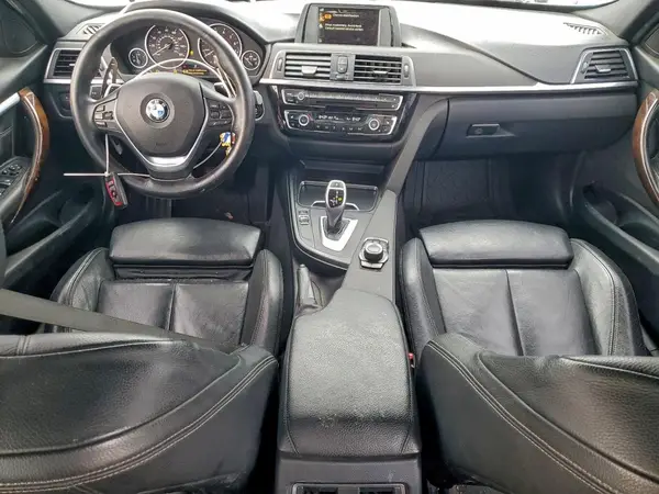 WBA8D9G36HNU65129 2017 BMW 3ER - Image 8