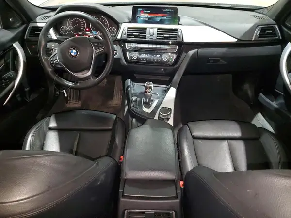 WBA8D9G36HNU65437 2017 BMW 3ER - Image 8