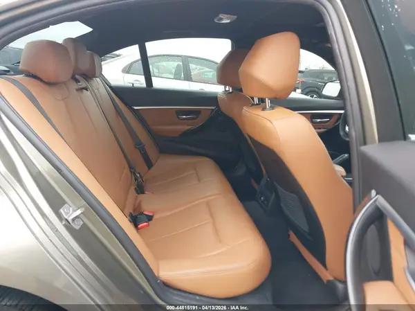 WBA8D9G36HNU65499 2017 BMW 3ER - Image 8