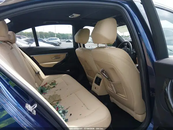 WBA8D9G37HNU61672 2017 BMW 3ER - Image 8